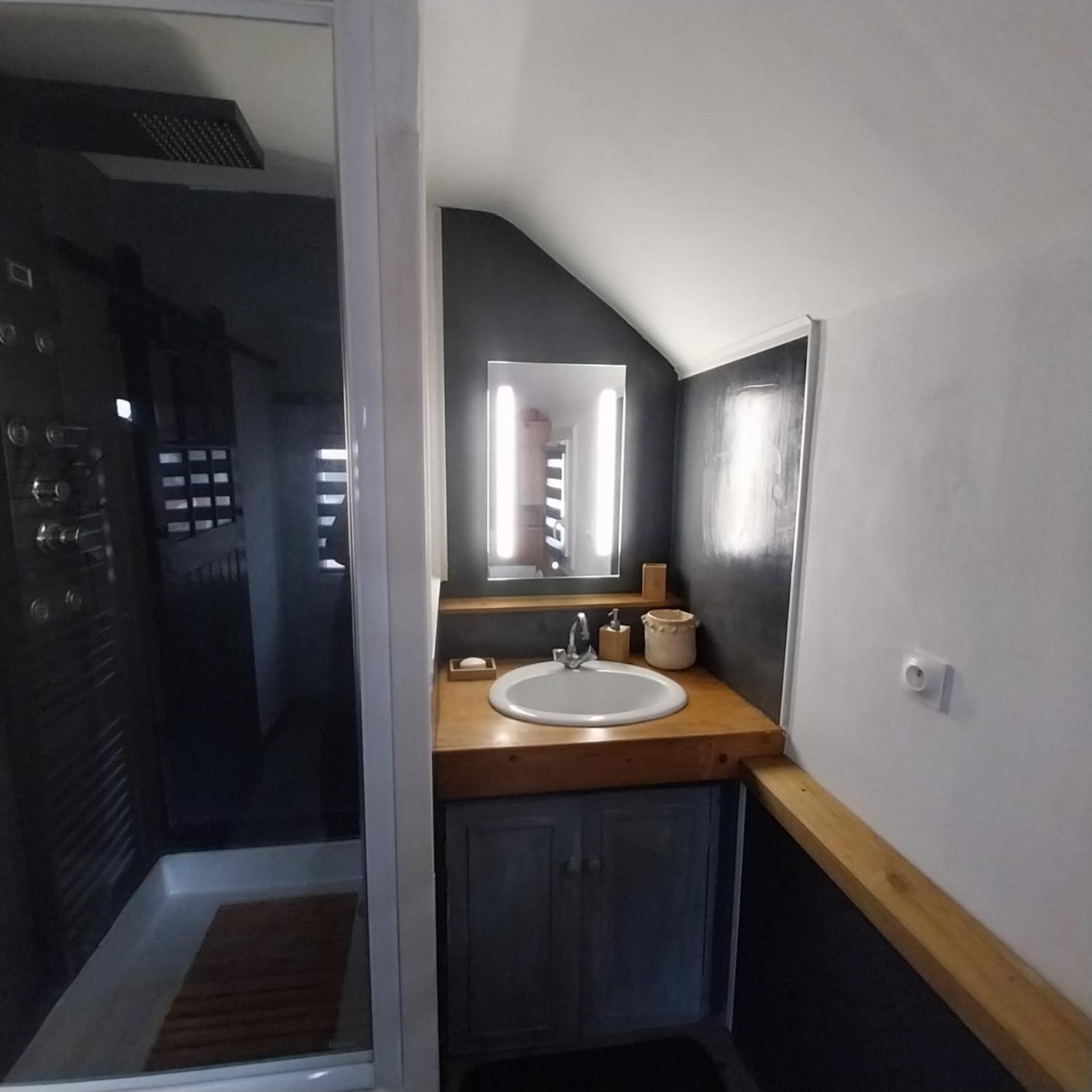 Le Petit Nid De Muzy Villa Muzy  Buitenkant foto